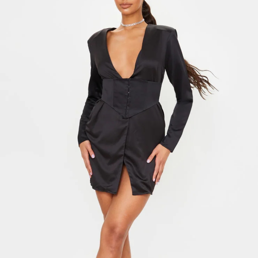 PrettyLittleThing Black Satin Corset Mini Dress Size 2 Nwt
